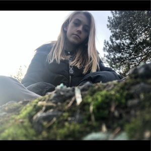 Meet your Posher, Olivia